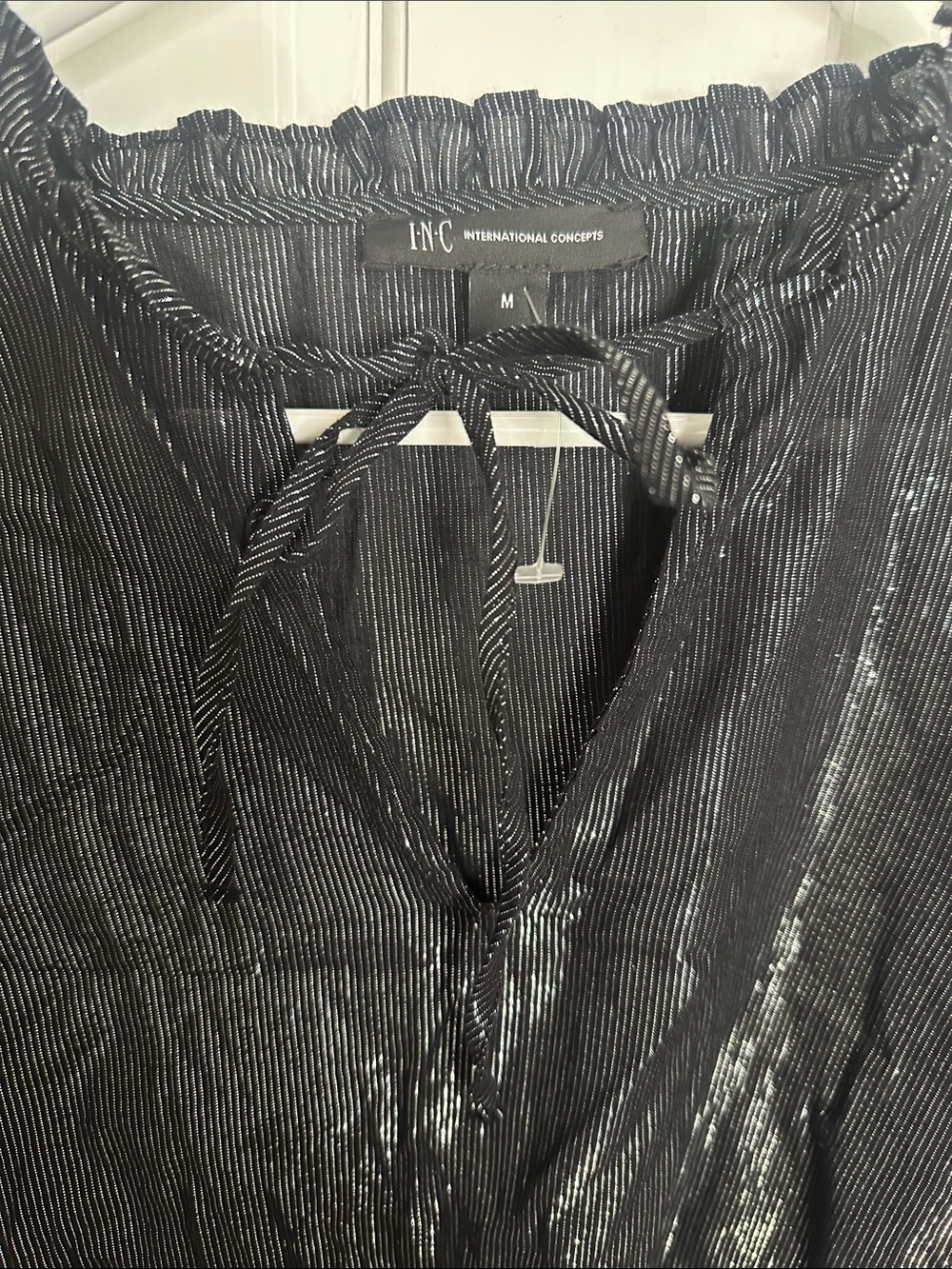 INC International Concepts Black Metallic-Striped V-Neck Blouse M - Picture 7 of 8
